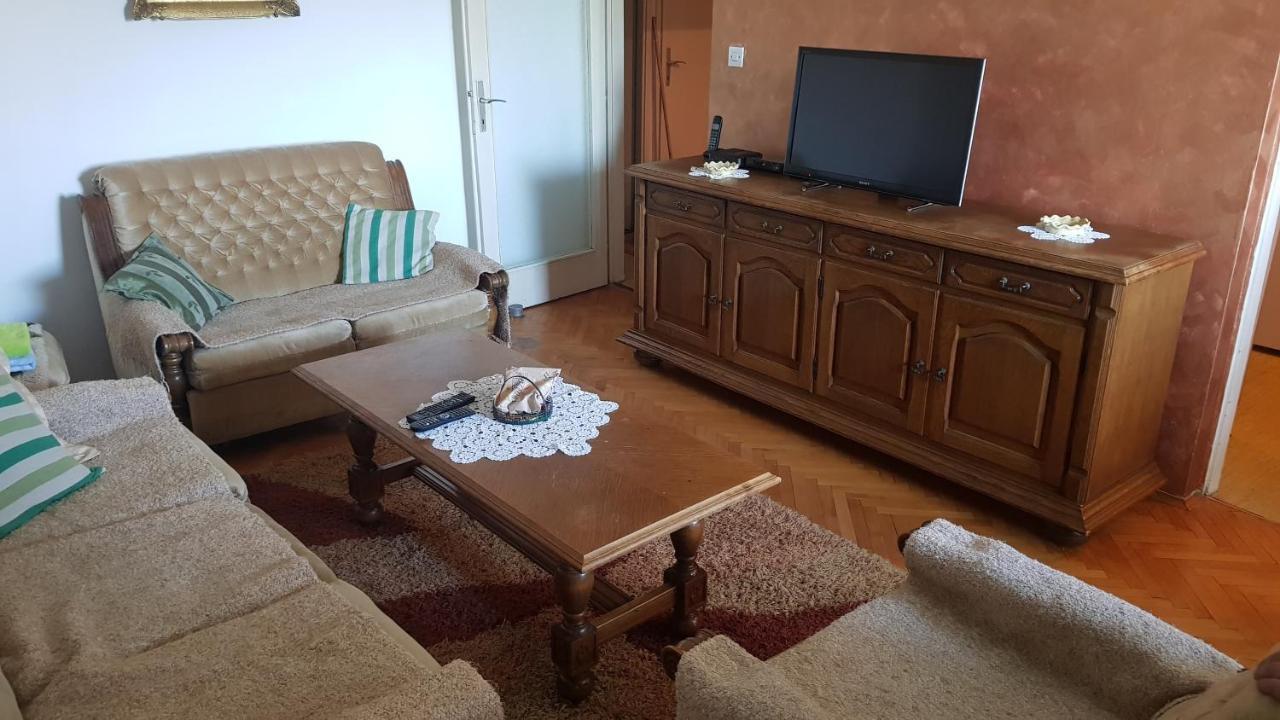 Baston Rent Leilighet Podgorica Eksteriør bilde
